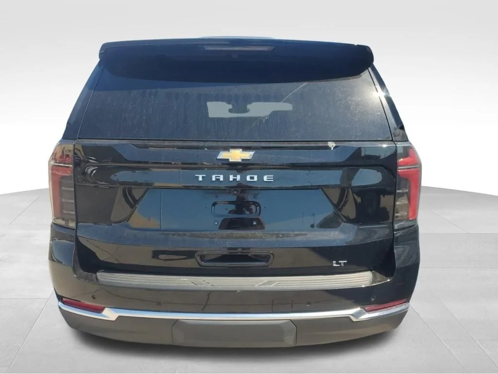 Used 2025 Black Chevrolet LT image 4