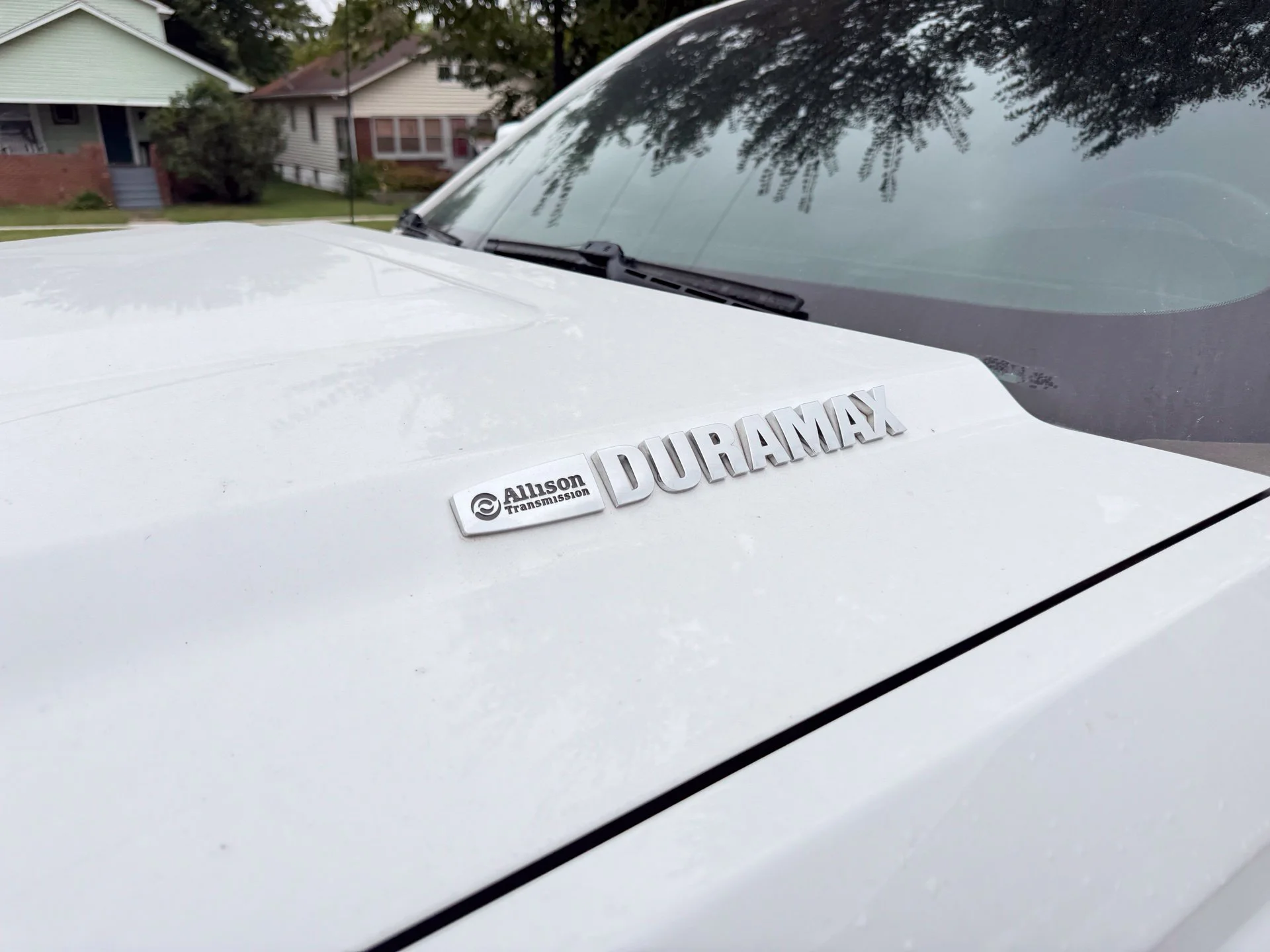 Used 2017 White GMC Denali image 5