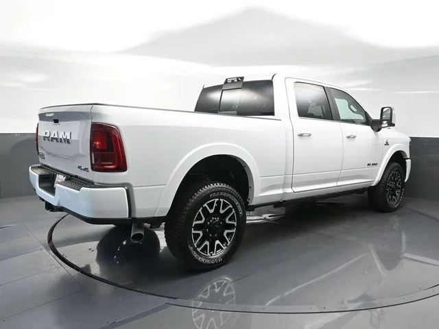 Used 2025 White Ram Limited image 7