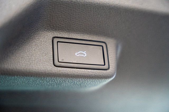 2025 Volkswagen ID. Buzz PRO S - Photo 38