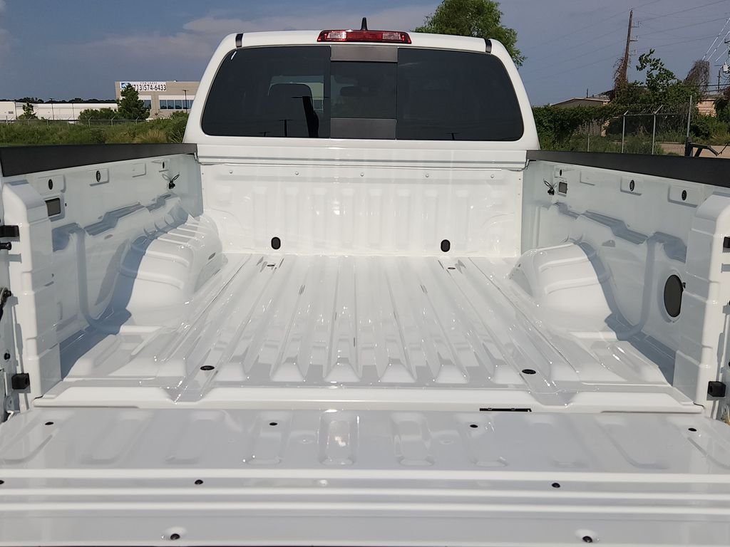 New 2026 White Nissan S King Cab image 9
