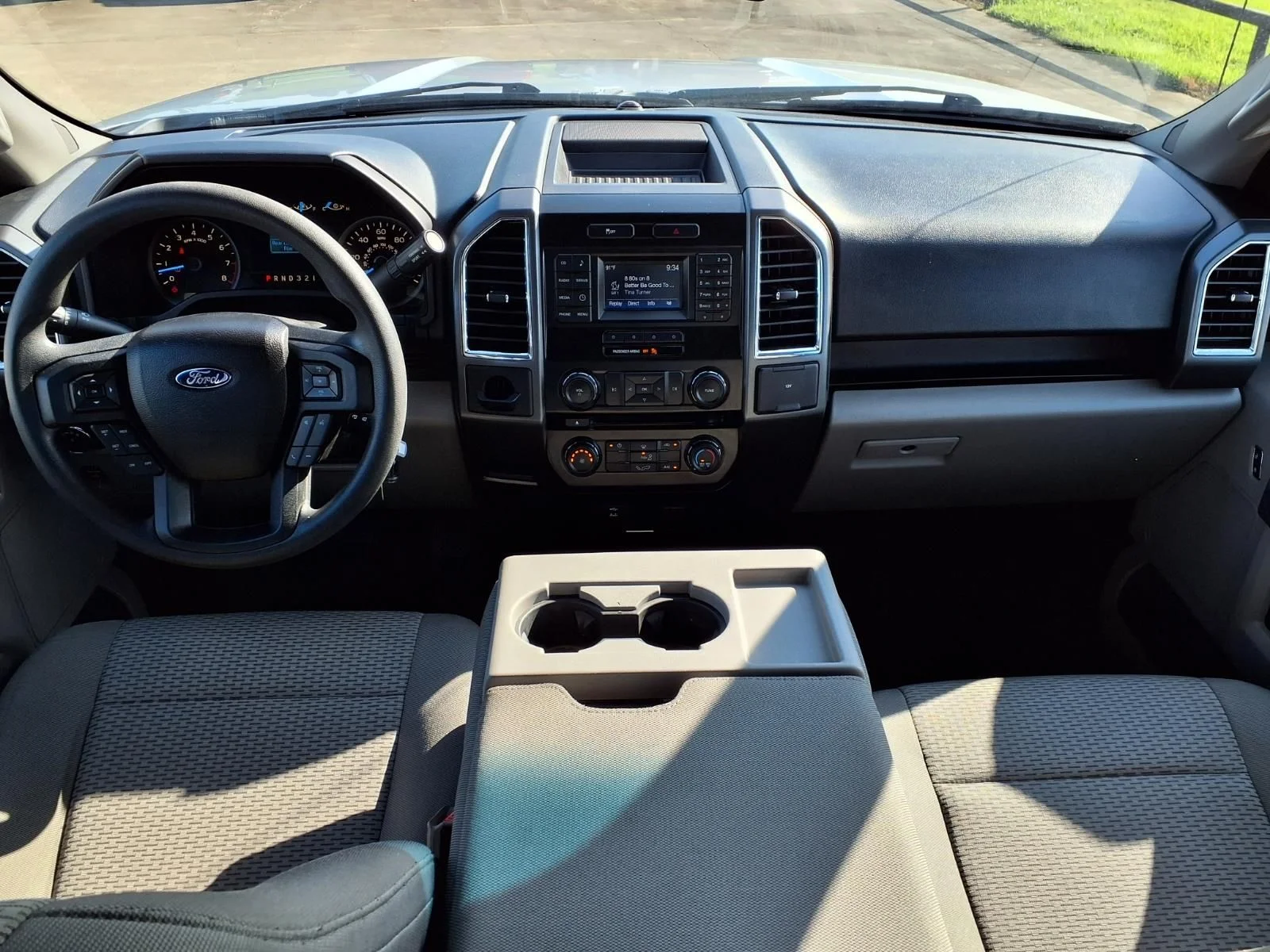 Used 2016 Silver Ford XLT image 11