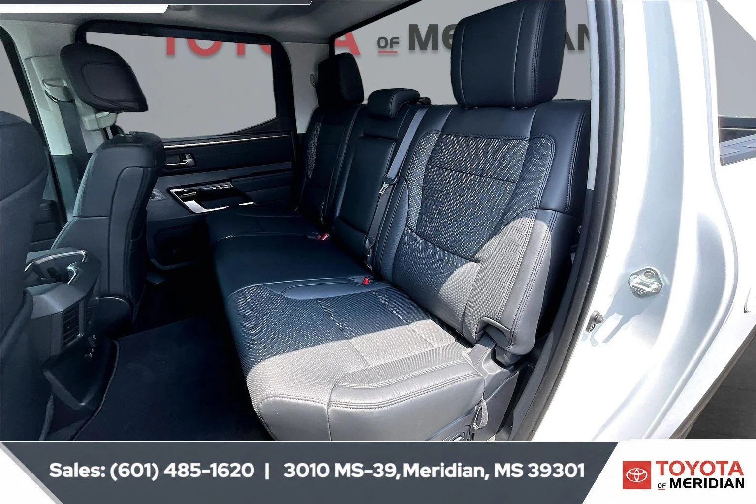 Used 2024 Ice Cap Toyota Limited Hybrid image 19