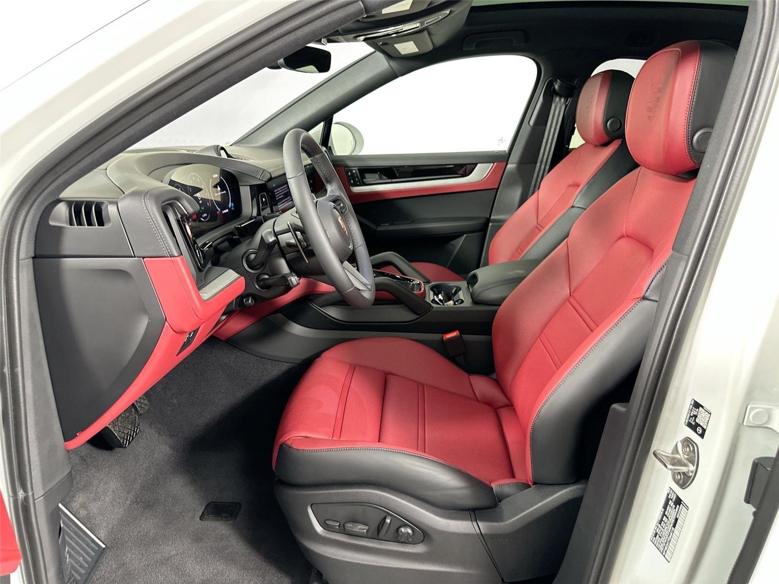 New 2026 White Porsche Cayenne E-Hybrid Coupé image 5