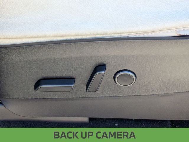 Used 2022 Red Tesla Long Range image 14