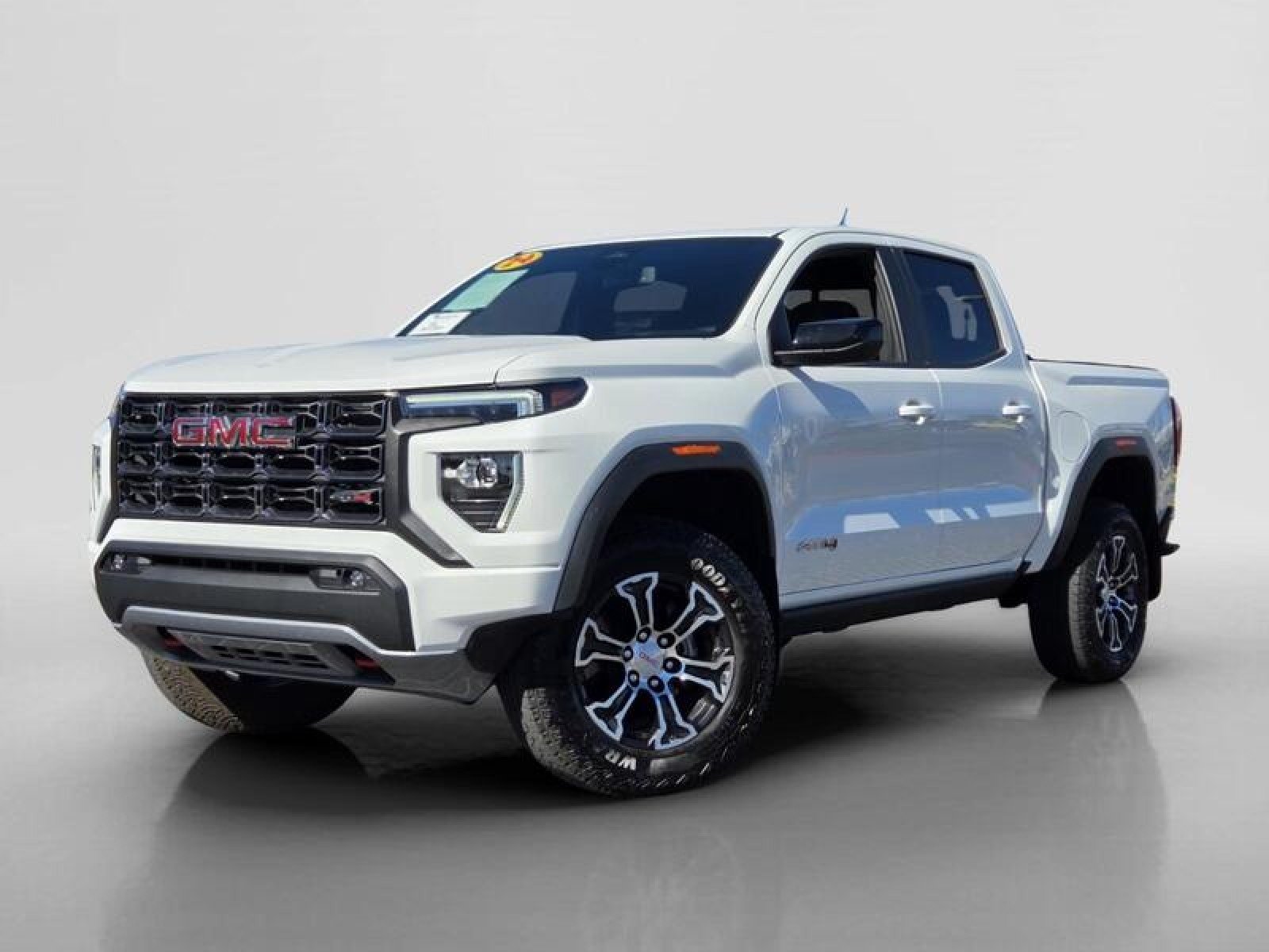 2024 GMC Canyon