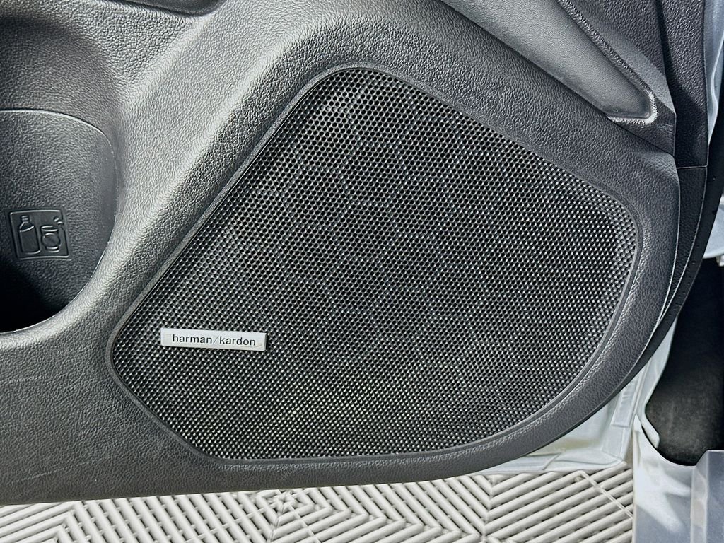 Used 2018 Silver Subaru 2.5i image 19