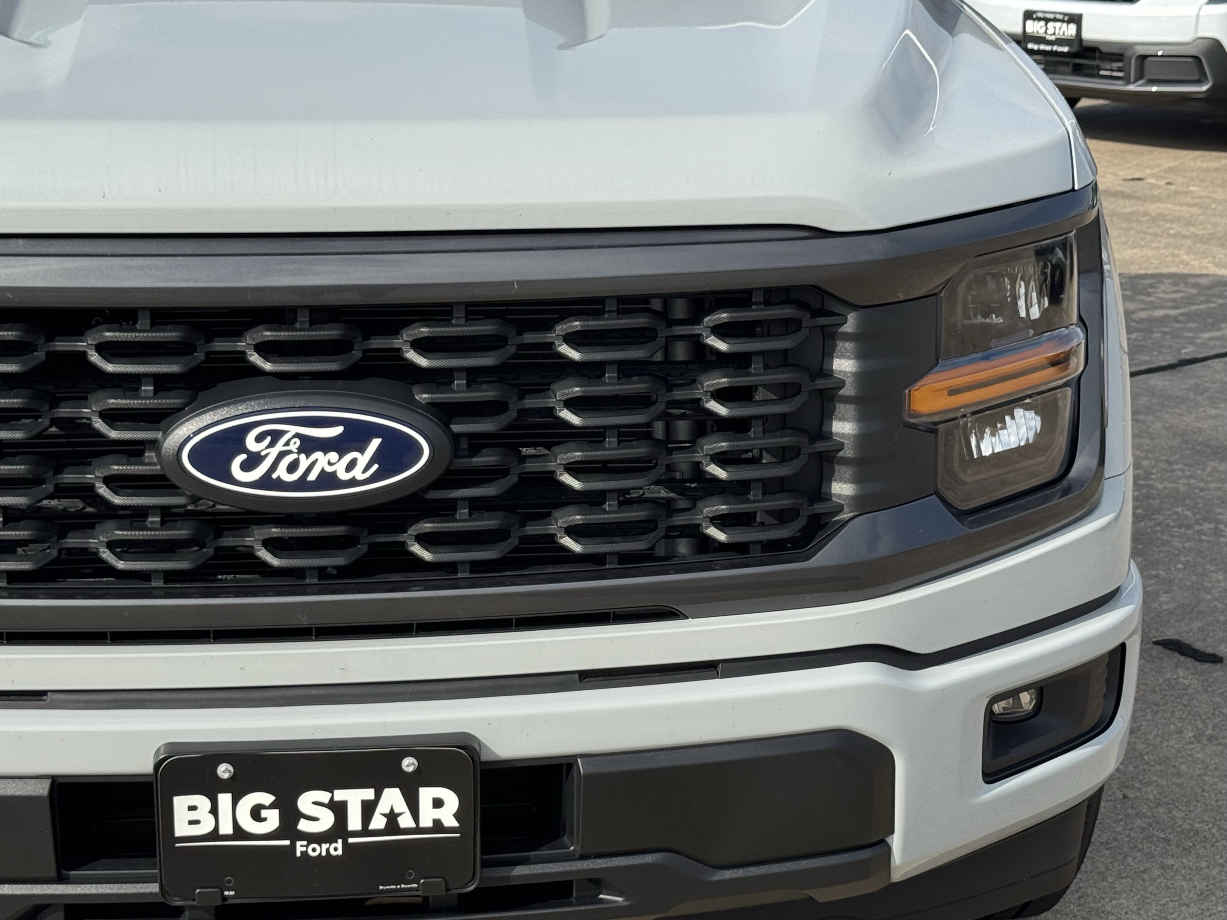 New 2026 Avalanche Ford STX image 4