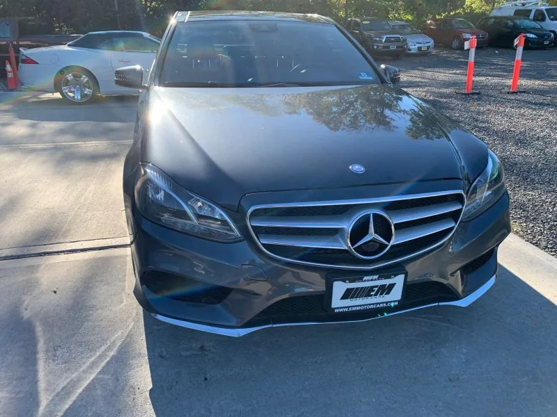 Used 2014 Gray Mercedes-Benz E 350 4MATIC® Sedan 4D image 18