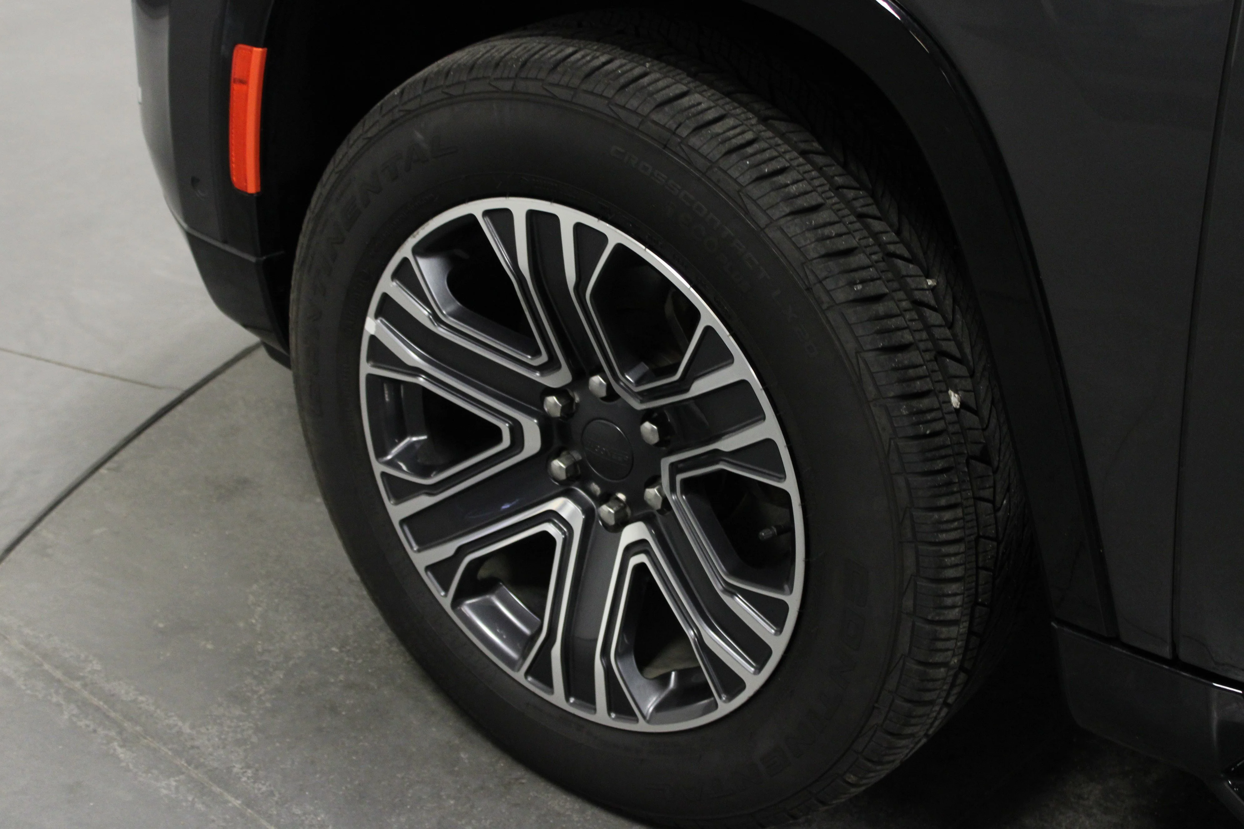 Used 2024 Baltic Gray Metallic Clearcoat Jeep Series II image 10