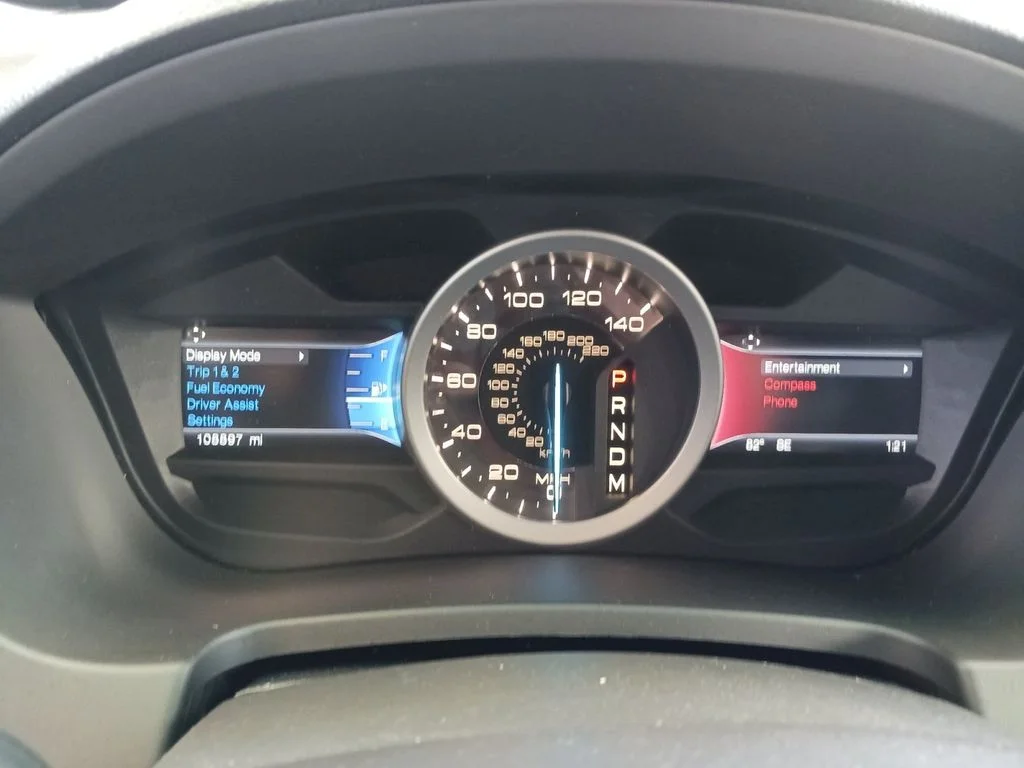 Used 2015 White Ford XLT image 18