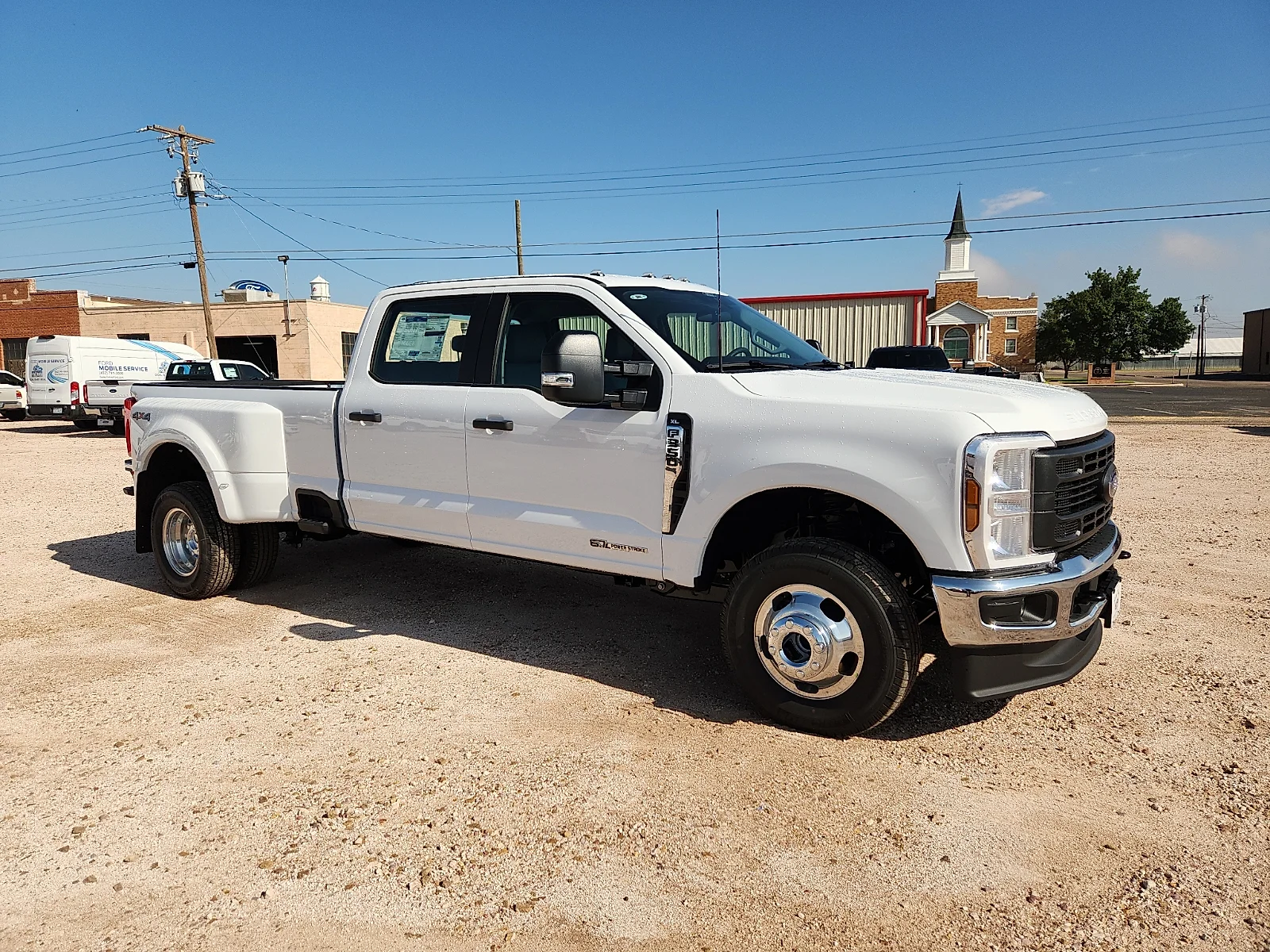 New 2026 Oxford White Ford XL image 8
