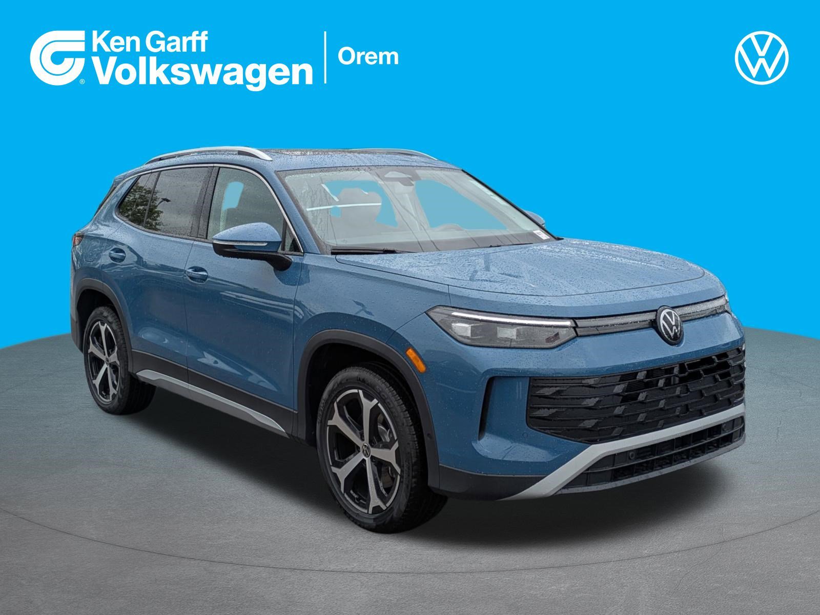 2026 Volkswagen Tiguan 2.0T SE 4Motion's photo