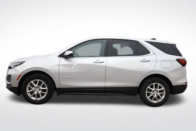 Used 2022 Silver Ice Metallic Chevrolet LT image 7