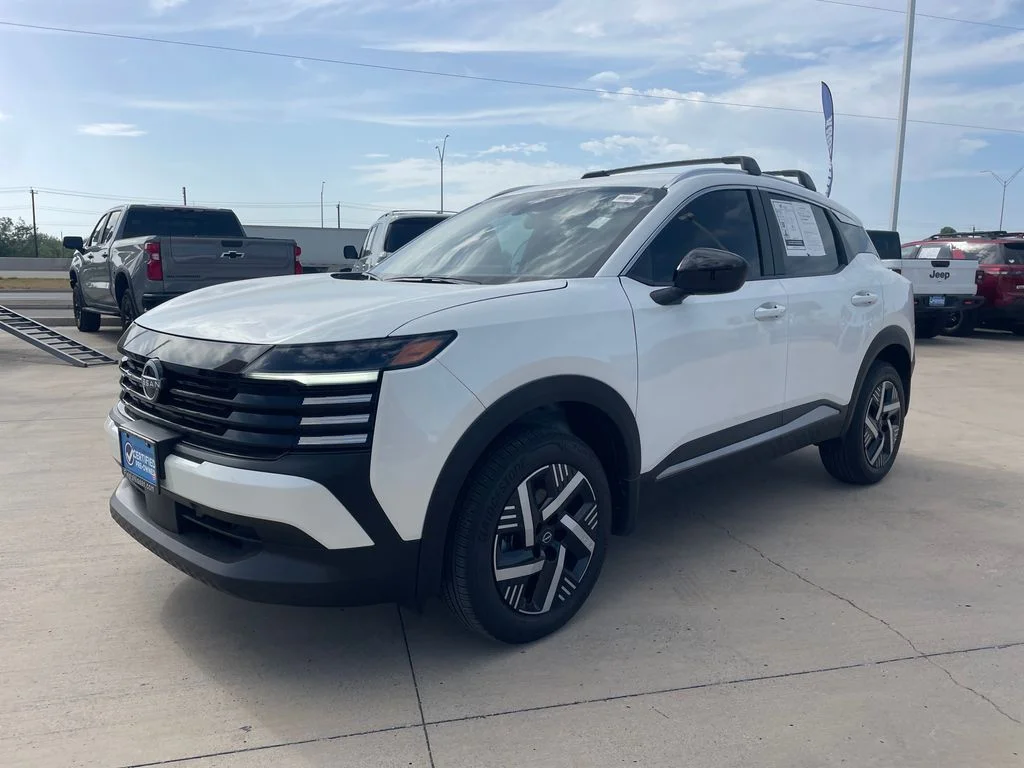 2026 Nissan KICKS