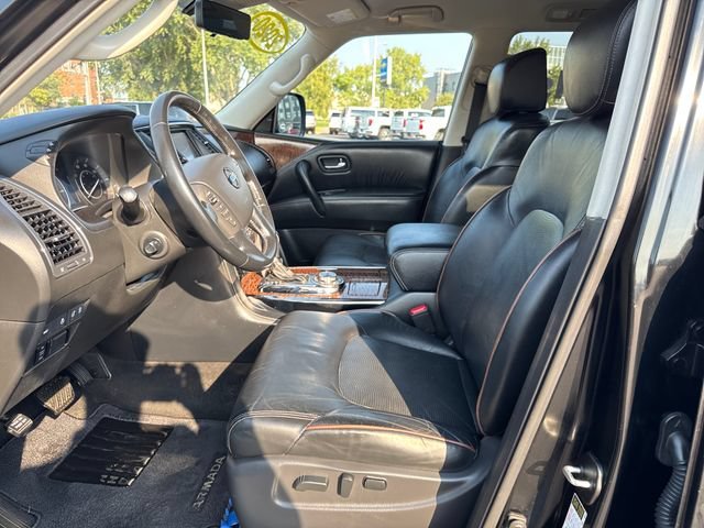 Used 2020 Black Nissan Platinum image 9