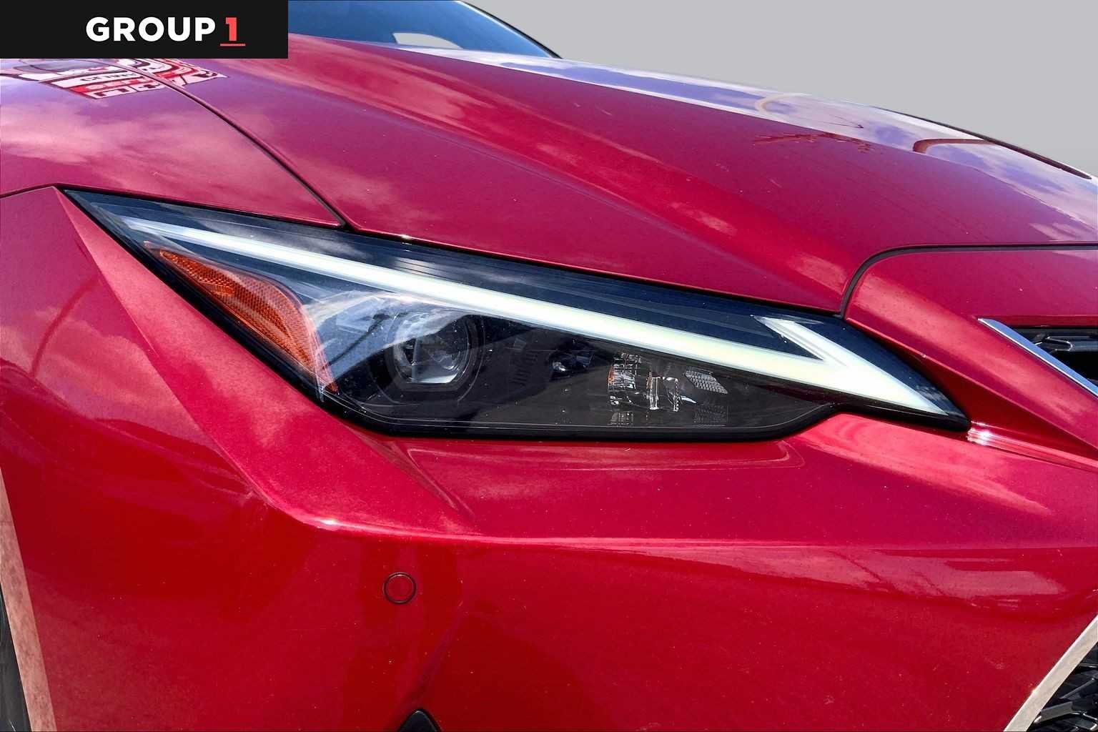 Used 2023 Matador Red Mica Lexus  image 53