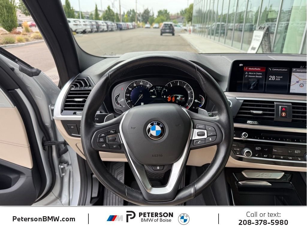 Used 2019 Silver BMW xDrive30i image 18