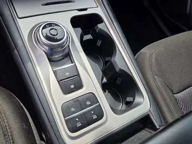 Used 2023 Silver Ford XLT image 24