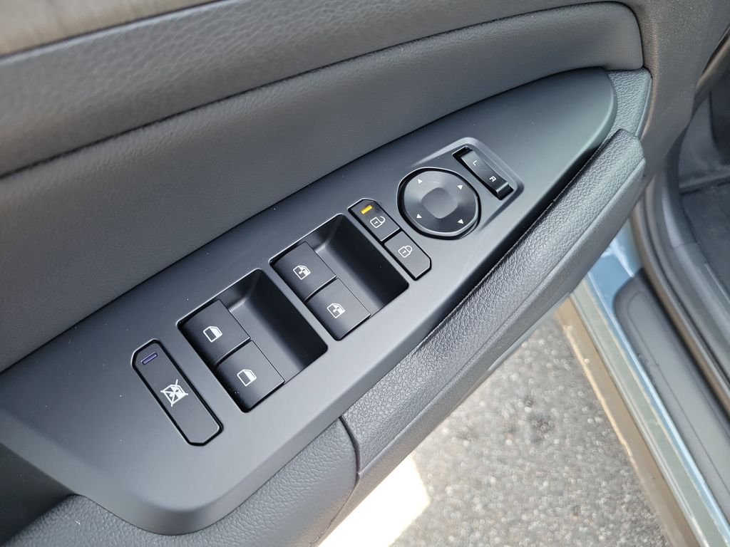 New 2026 Blue Kia X-Line image 22