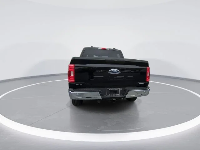 Used 2023 Black Ford XLT image 7