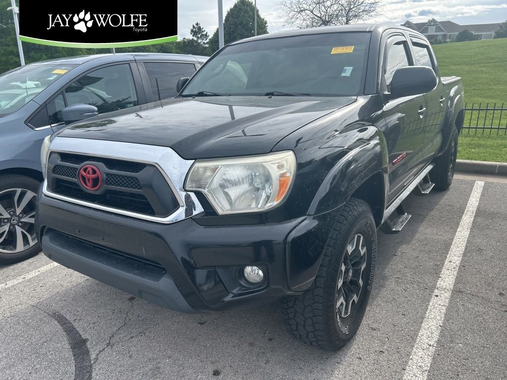 2015 Toyota Tacoma 4x4 Doublecab V6 AT's photo