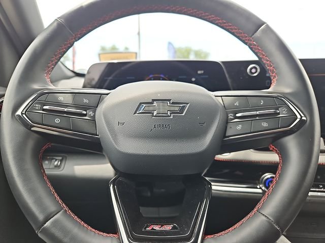 Used 2025 Gray Chevrolet RS image 19