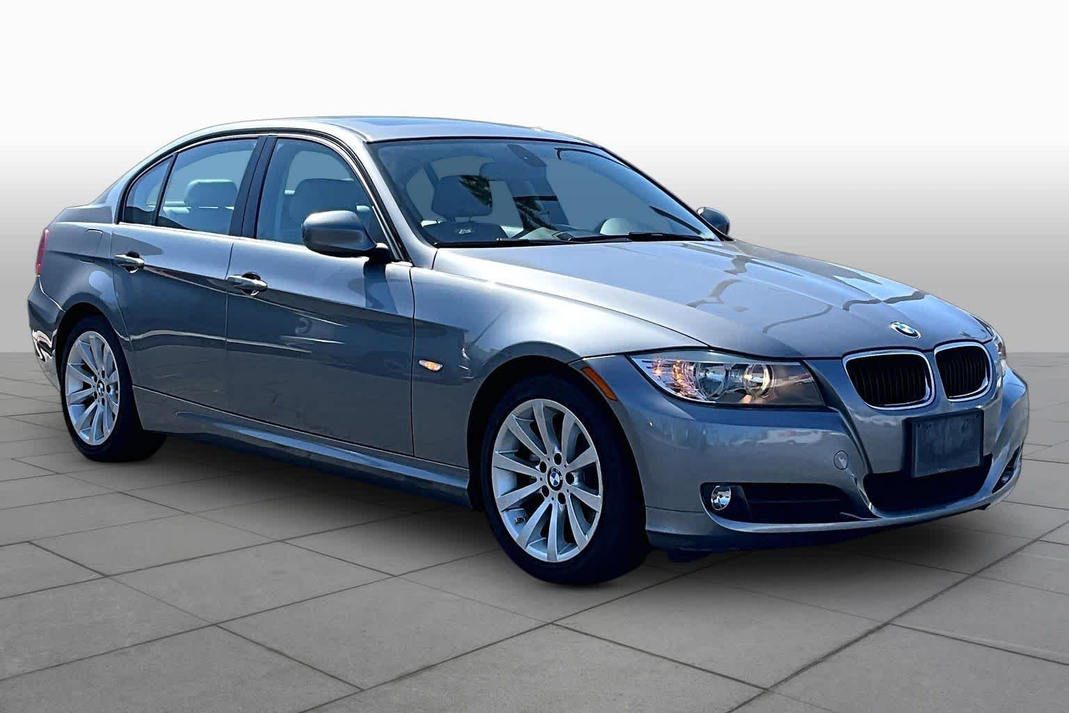 Used 2011 BMW 3 Series 328i with VIN WBAPH5C54BA444116 for sale in Tustin, CA
