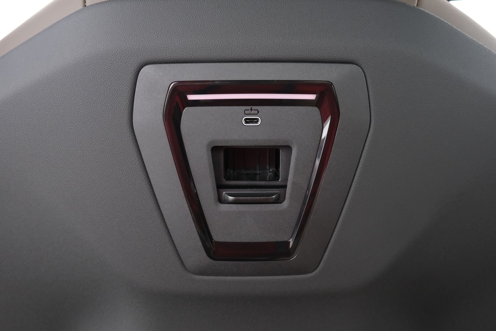 New 2027 Oxide Grey Metallic BMW 530i xDrive image 37