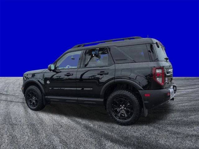 New 2026 Shadow Black Ford Outer Banks® image 6
