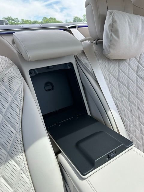 Certified Used 2023 White Mercedes-Benz S 580 image 41