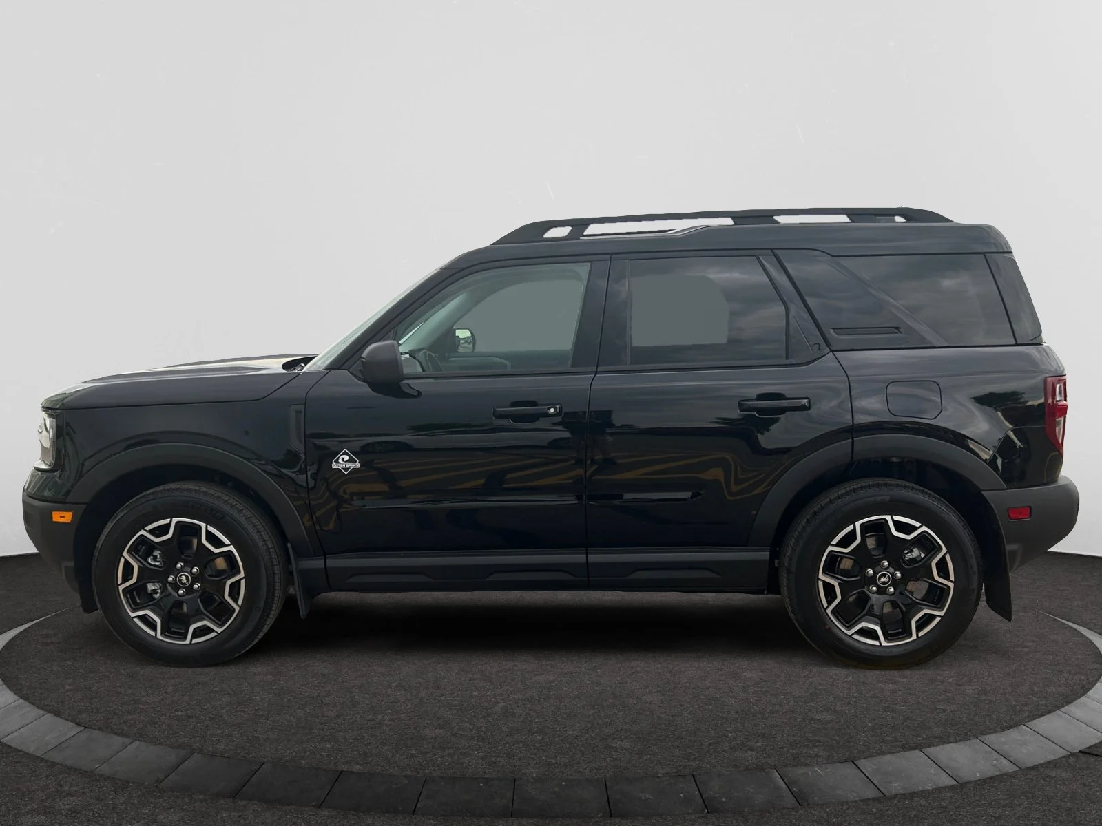 New 2026 Shadow Black Ford Outer Banks image 2