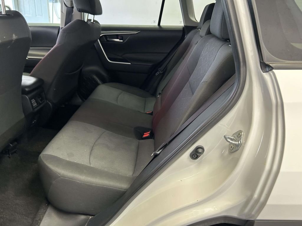 Used 2025 White Toyota XLE image 14