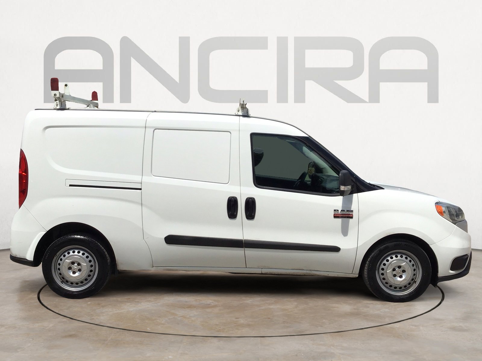 Used 2022 Bright White Ram Tradesman image 13