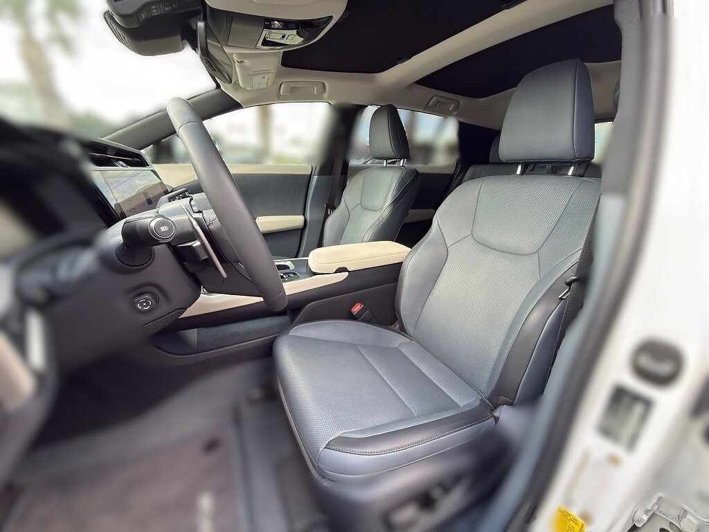 Certified Used 2025 EMINENT WHITE PEARL Lexus Premium image 12