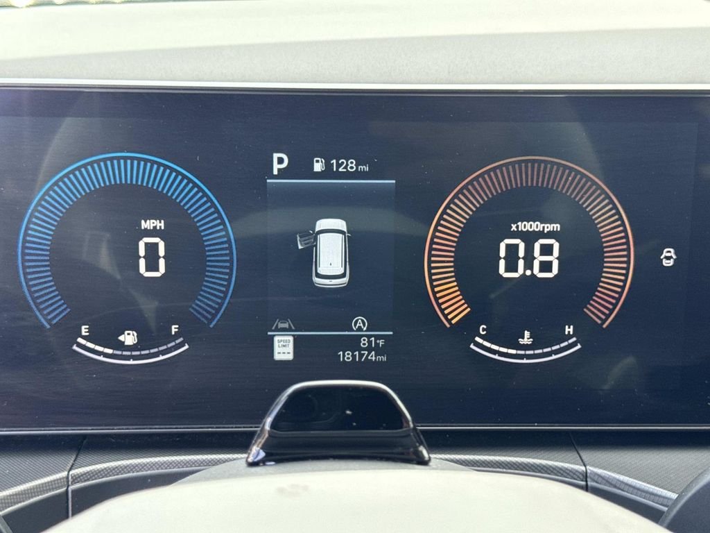 Certified Used 2025 White Hyundai SEL image 16