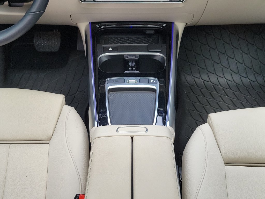 Certified Used 2026 Black Mercedes-Benz GLB 250 image 17