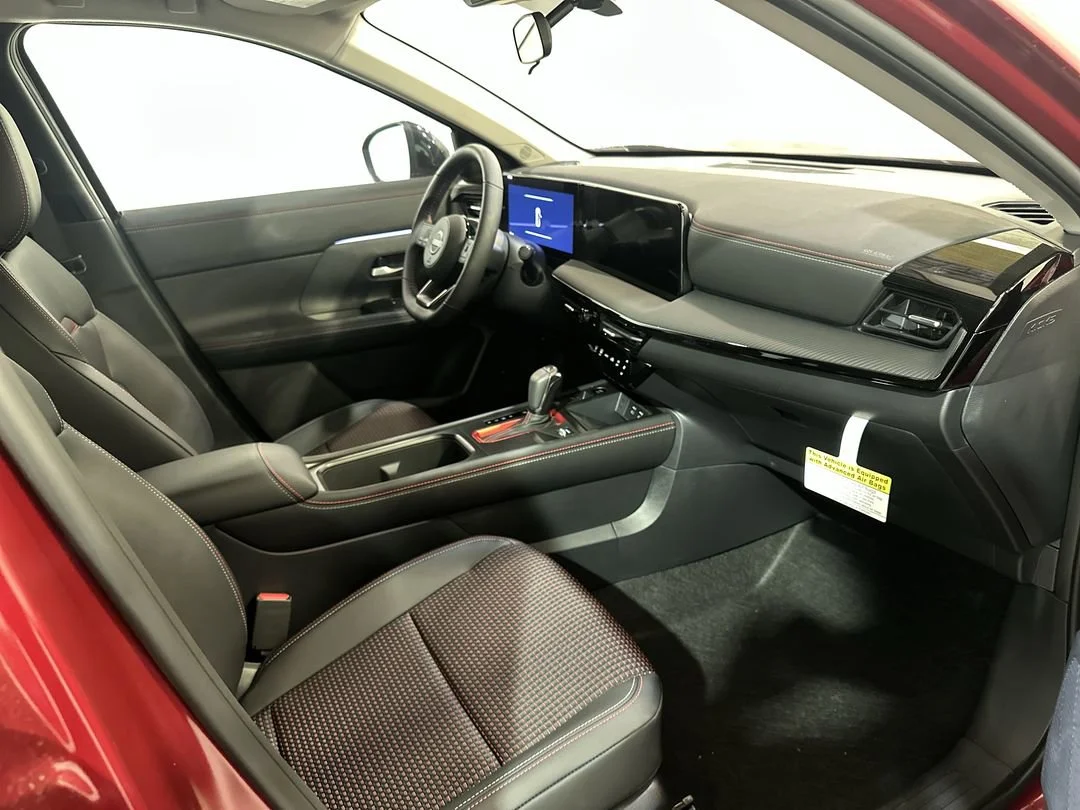 New 2026 Scarlet Ember Tintcoat Nissan SR image 14