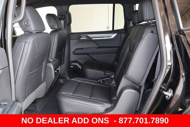 2026 GMC Acadia Elevation - Photo 17