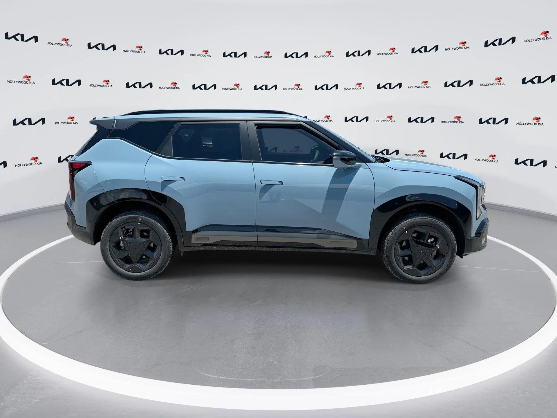 New 2027 Frost Blue Kia X-Line S image 9