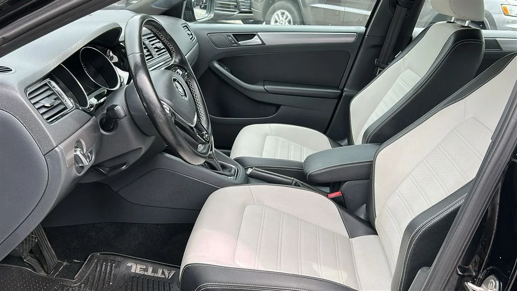 Used 2016 Black Volkswagen 1.8T Sport image 10