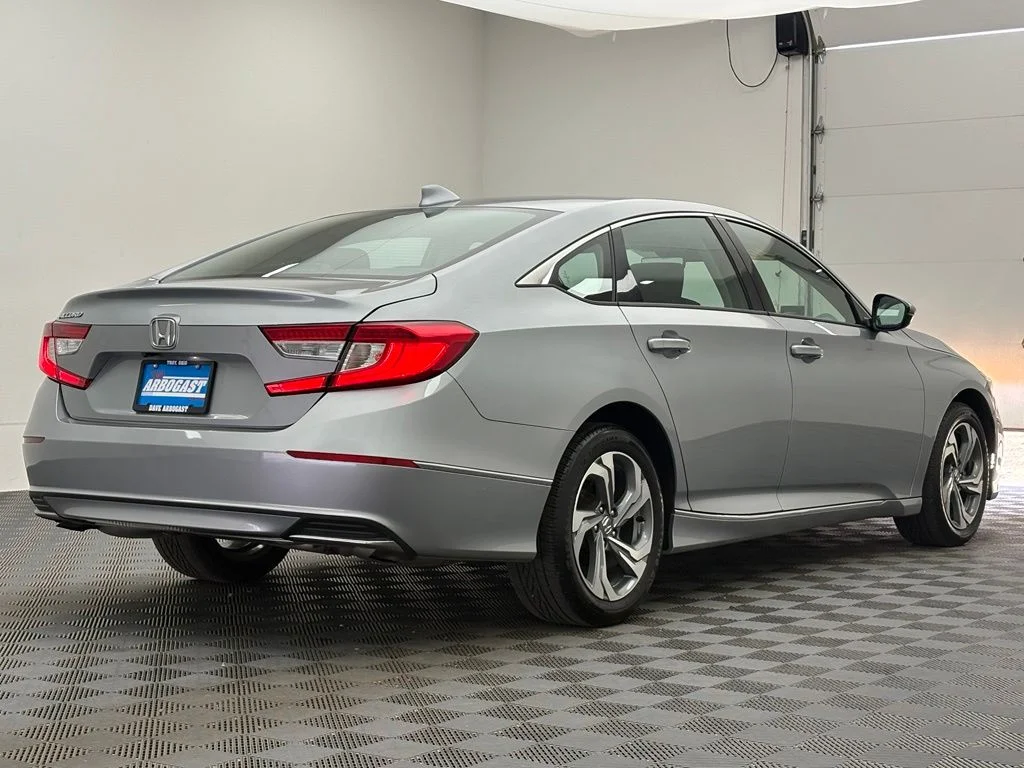 Used 2020 Silver Honda EX-L image 8