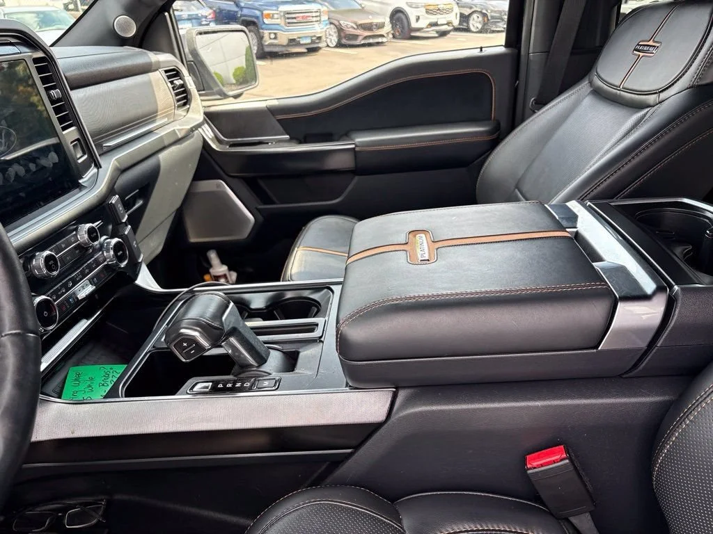 Used 2022 Black Metallic Ford Platinum image 9