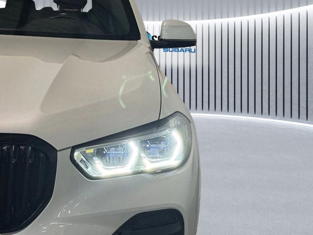Used 2022 White BMW xDrive40i image 16