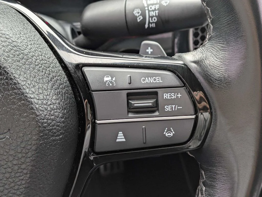 Used 2023  Honda Sport image 22