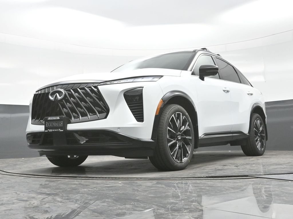 New 2027 2T RAD WHT INFINITI Autograph AWD image 32