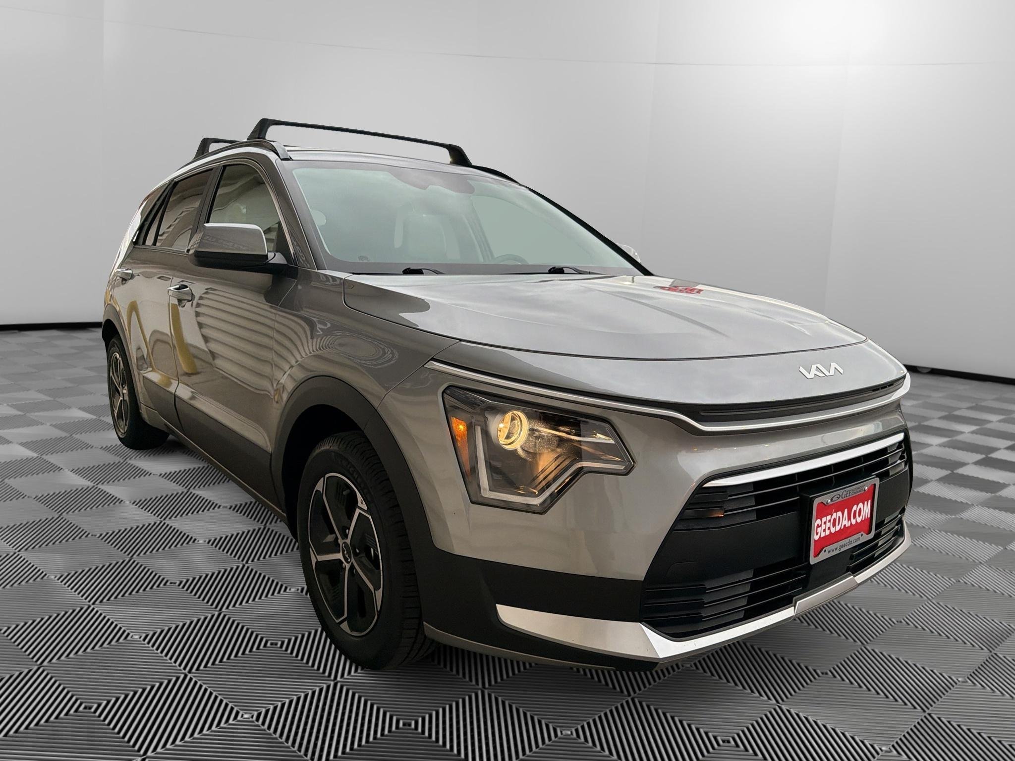 Certified Used 2024 Steel Gray Kia EX image 4