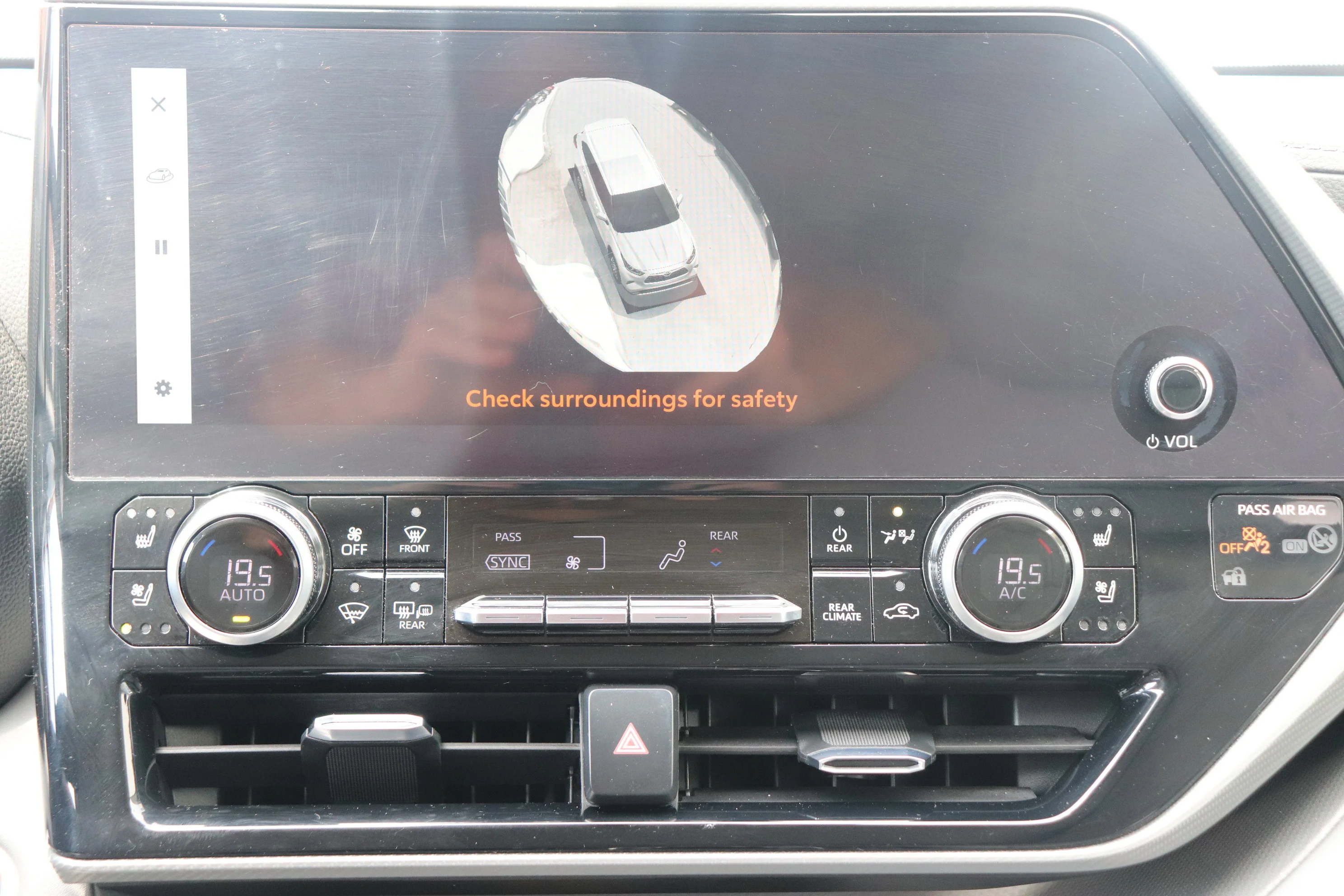 Used 2023 Blueprint Toyota Hybrid Limited image 17