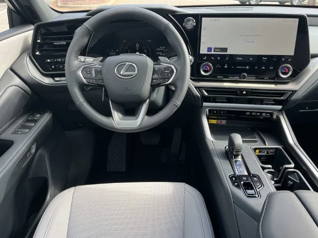 New 2026 Wind Chill Pearl Lexus PREMIUM AWD image 13