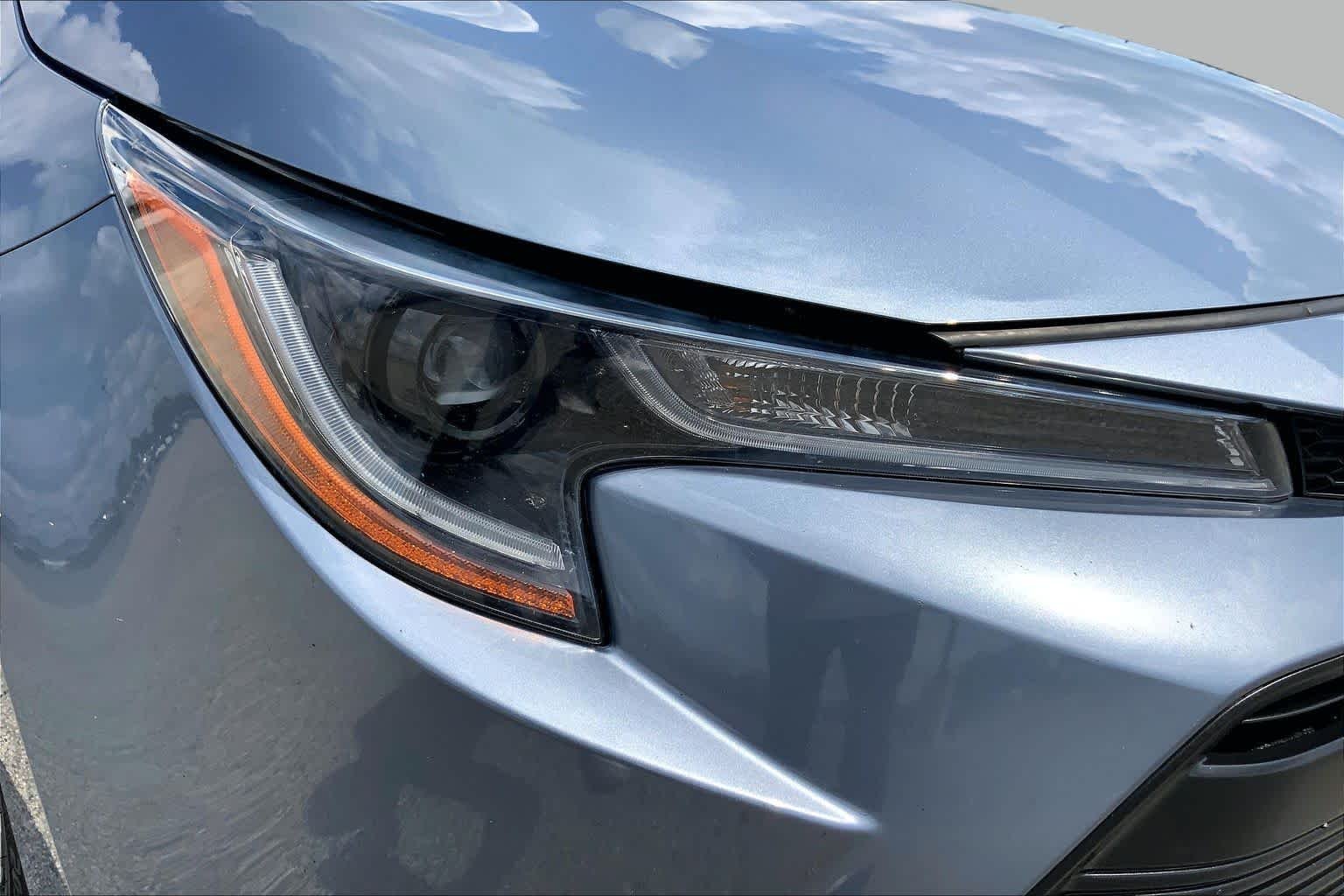 Used 2024 Celestite Toyota LE image 27